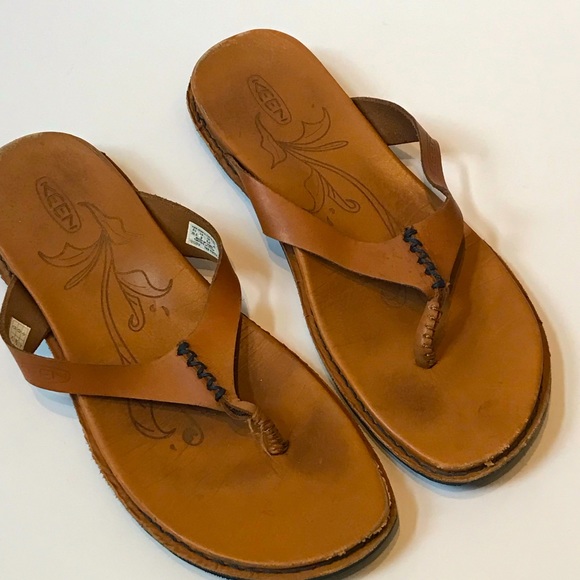 Keen Leather Flip-flops, Size 8 | Leather flip flops, Keen shoes, Leather